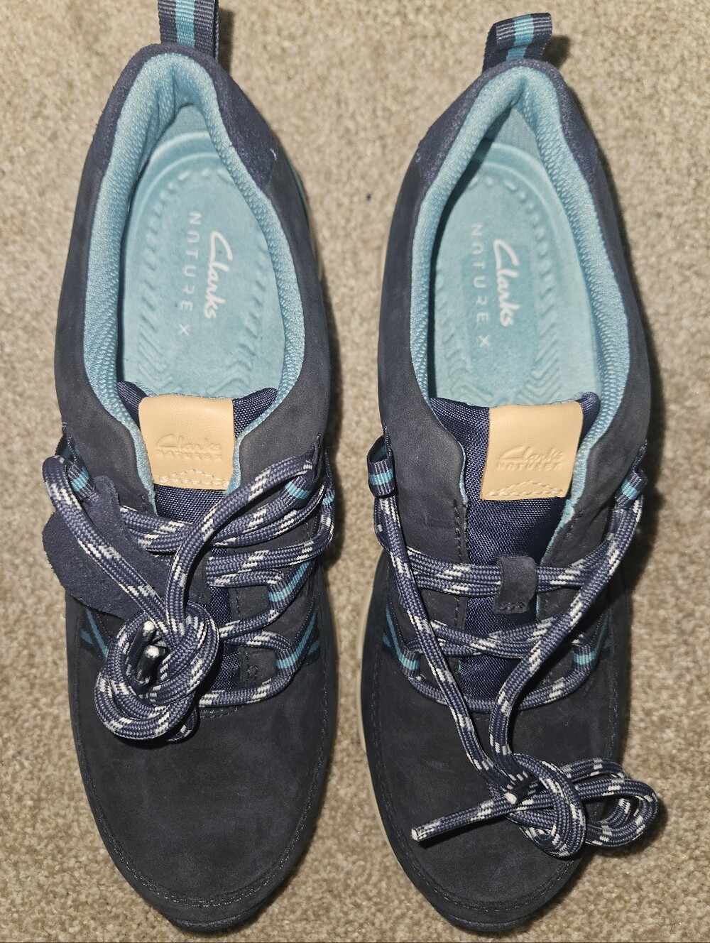 NWOT Clarks Navy and Light Blue Lace-Up Nature Sneakers